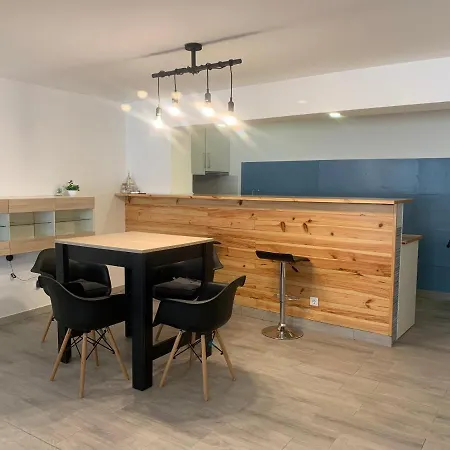 Old Town Loft Apartment *